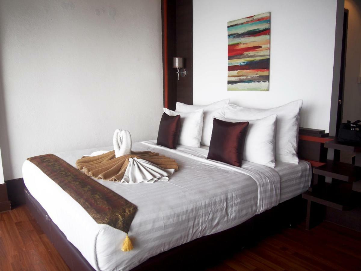 Chareena Hill Beach Resort Koh Lipe Exterior photo